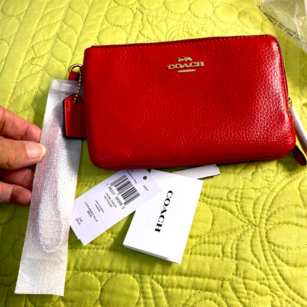 Coach NWT Electric  Red Pebble Leather Double Zip Wristlet
